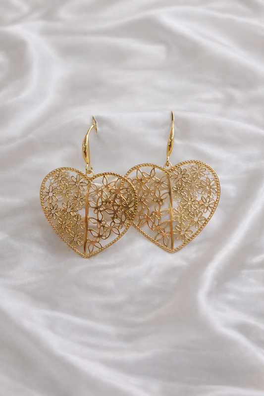 Boucles d’oreilles Juliette cœur floral doré en   acier inoxydable – La Merveille Bijoux