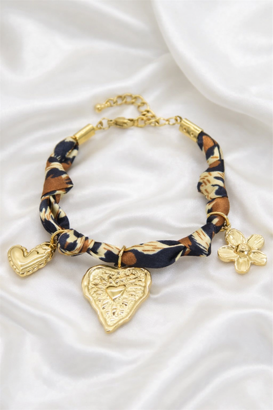 Bracelet charms et breloques Liora en tissu imprimé avec pendentifs cœur et fleur en acier inoxydable doré