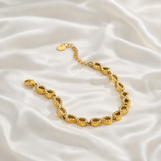 Bracelet infini doré pour femme en acier inoxydable avec cristaux scintillants – modèle Éternia - la merveille bijoux 