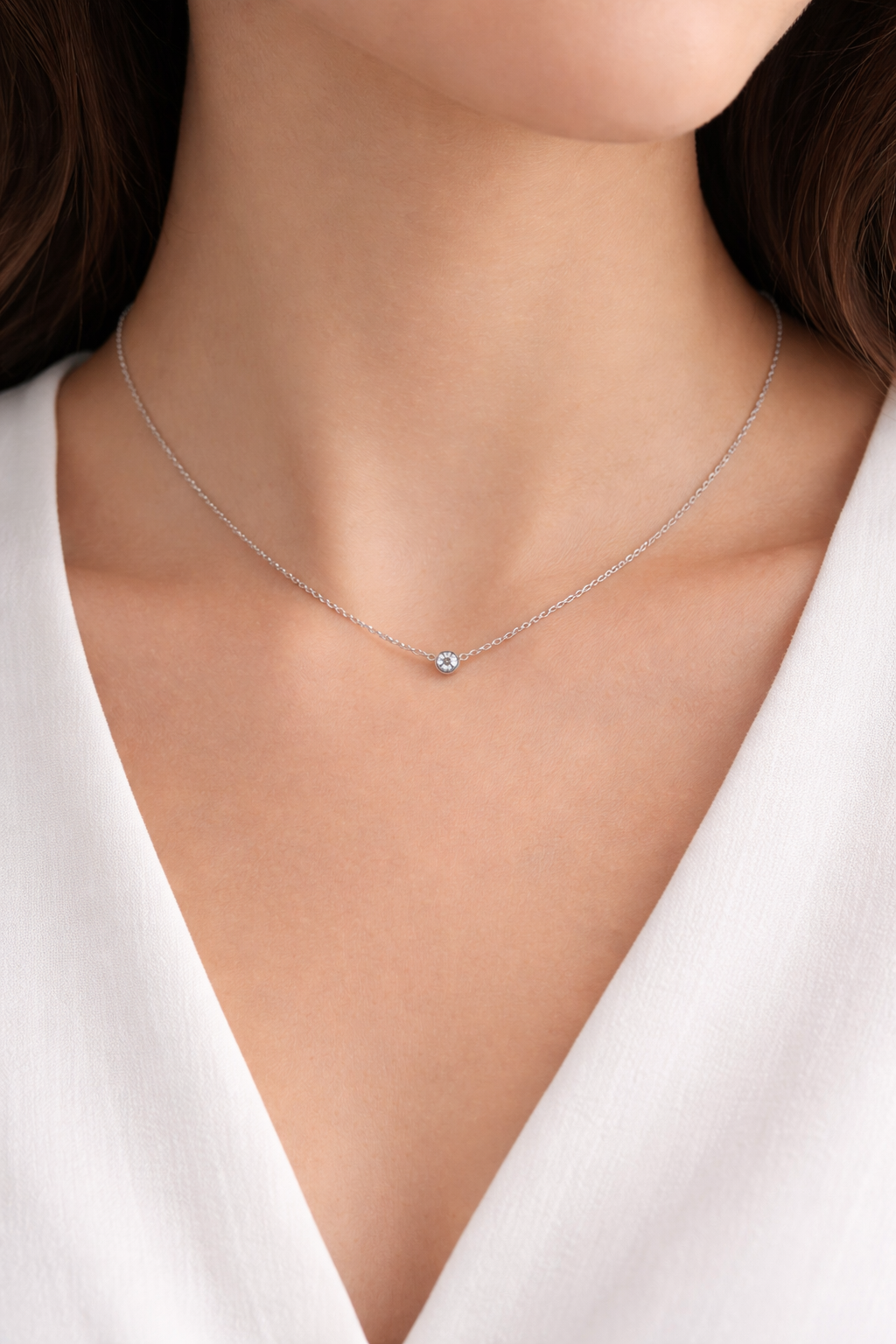 Collier fin Elina en acier inoxydable avec cristal, bijou minimaliste pour femme