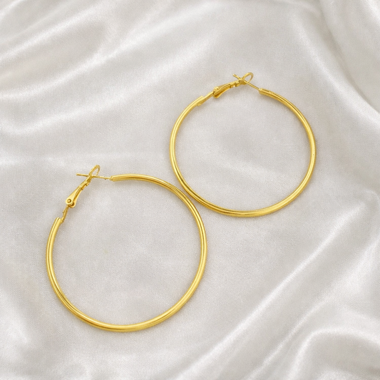 Créoles Élisa fines en acier inoxydable doré, boucles d’oreilles élégantes et discrètes